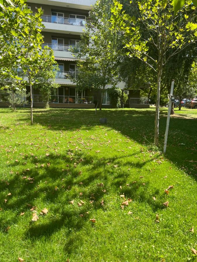 The Airport Loft Apartment Otopeni Exterior foto
